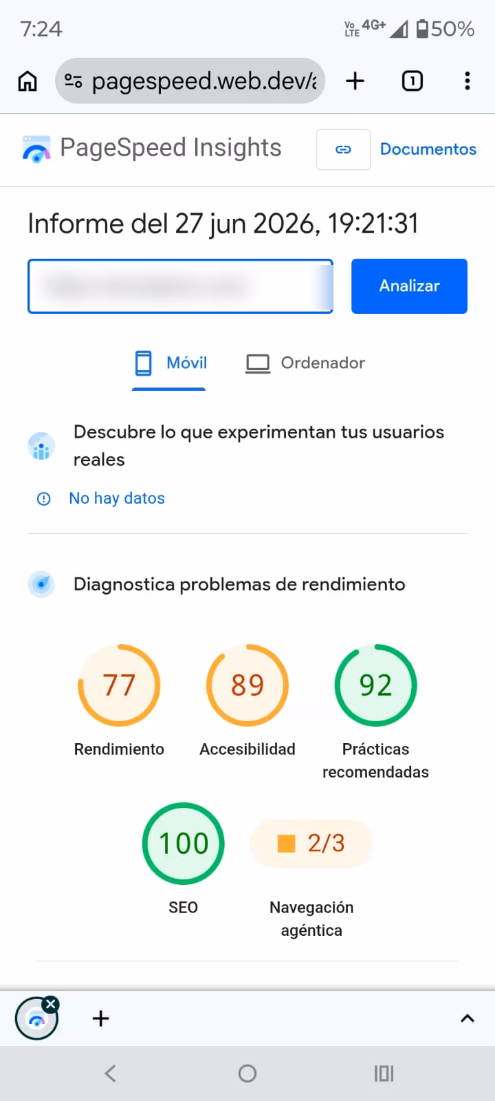 Captura de PageSpeed Insights antes de la optimización: rendimiento móvil 77